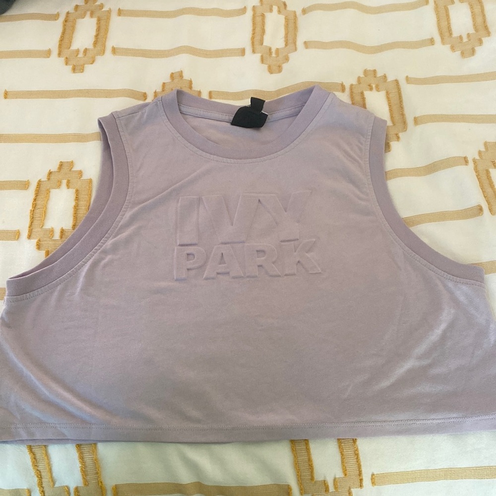 Ivy park muscle crop